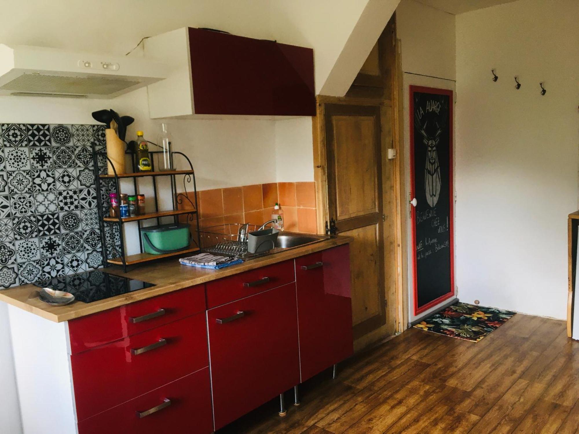 La Auarje: Appartement Avec Jardin & Terrasse Cierp Exterior photo